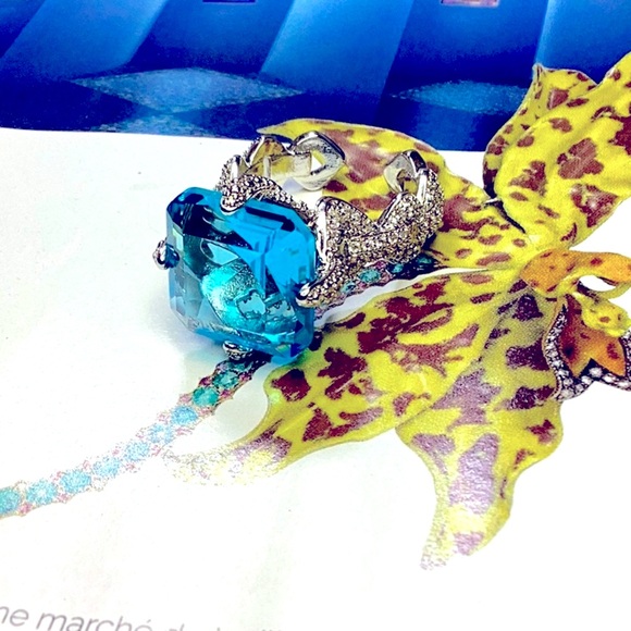 Aquamarine Crystal Cushion Cut Open Ring - Picture 6 of 9